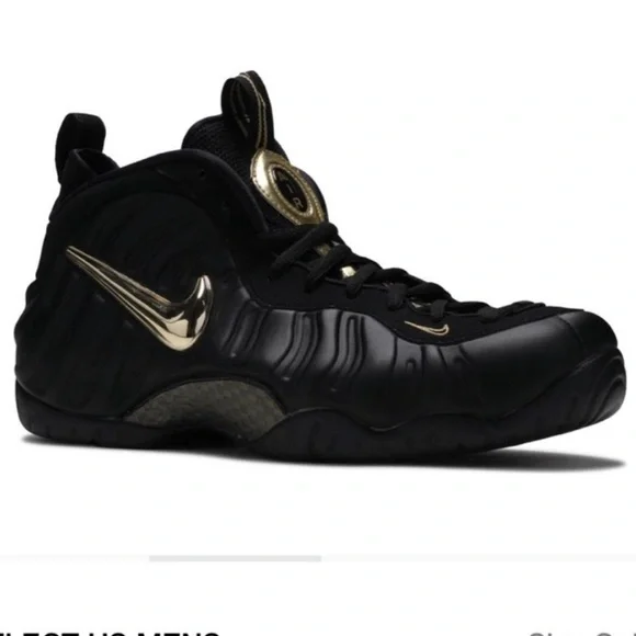 Nike Men’s Air Foamposite Black and Gold Sneakers - Picture 4 of 4